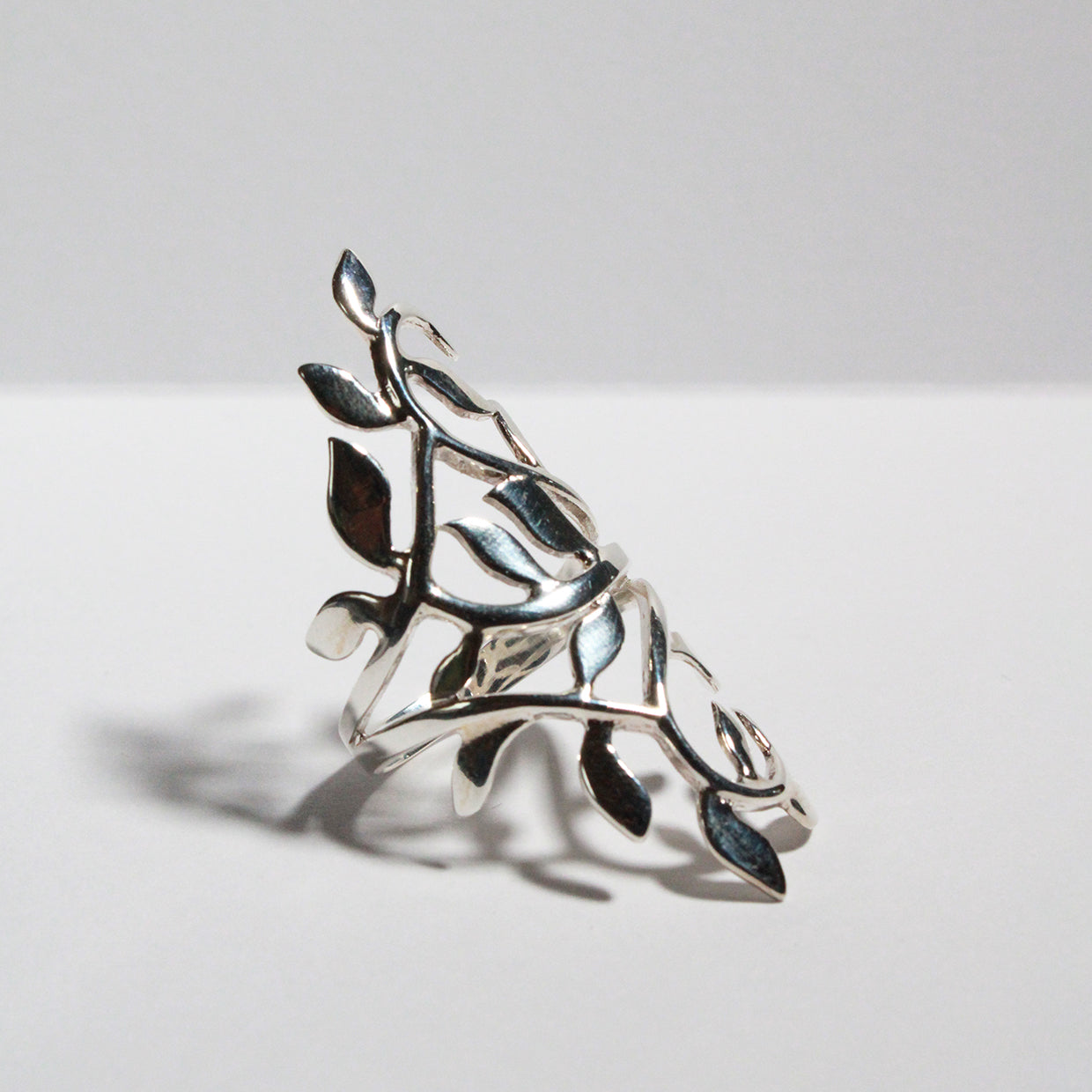 Silver ring deals leaf design